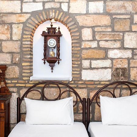The Old Town Hall Parga Luaran gambar