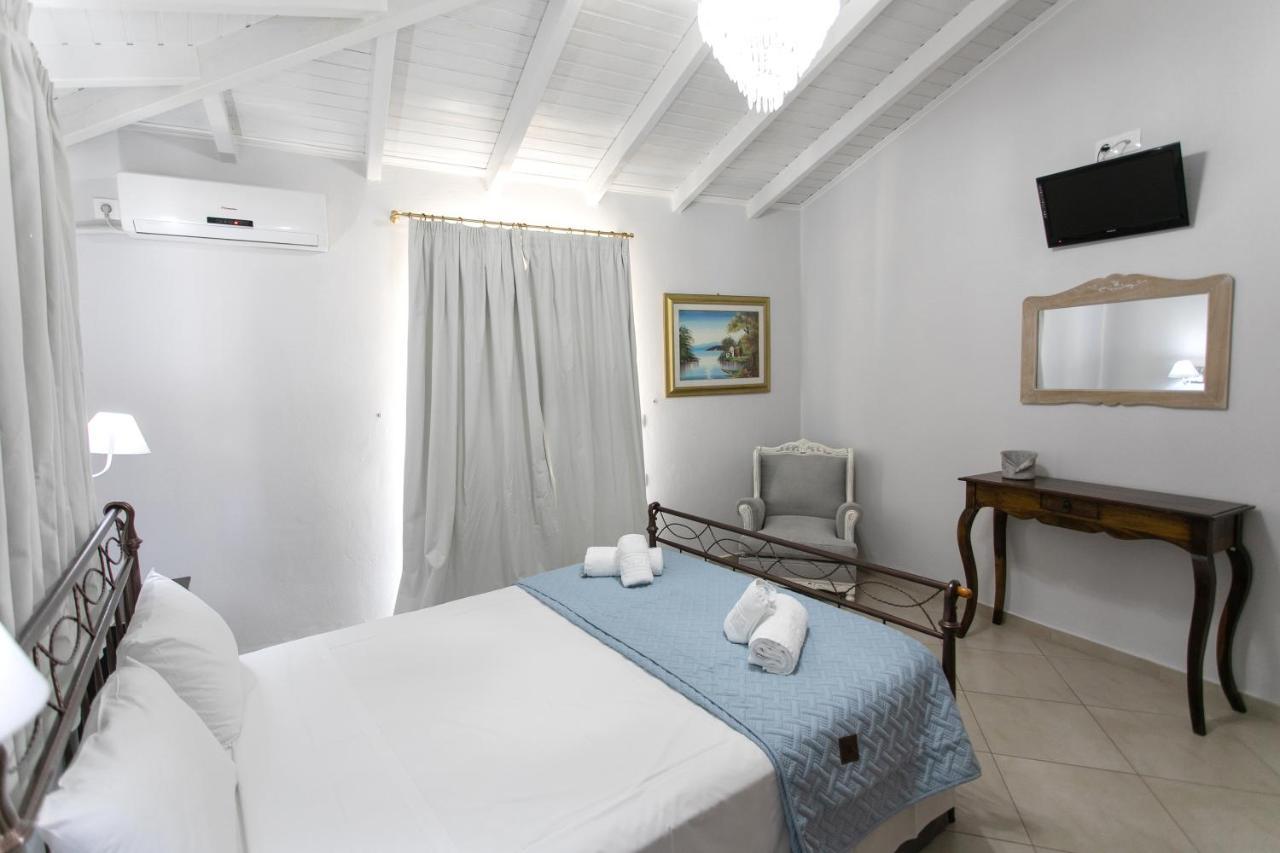 The Old Town Hall Parga Luaran gambar