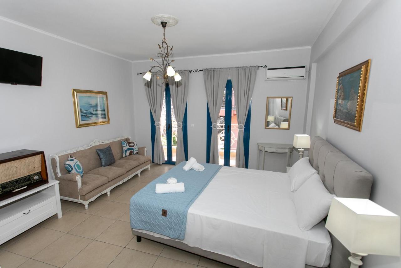 The Old Town Hall Parga Luaran gambar